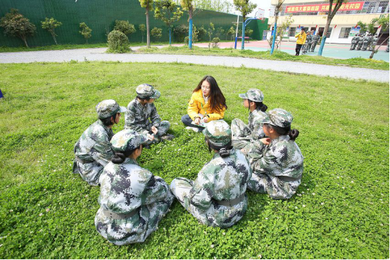 叛逆孩子学校解析亲子交流应注意哪些方面？