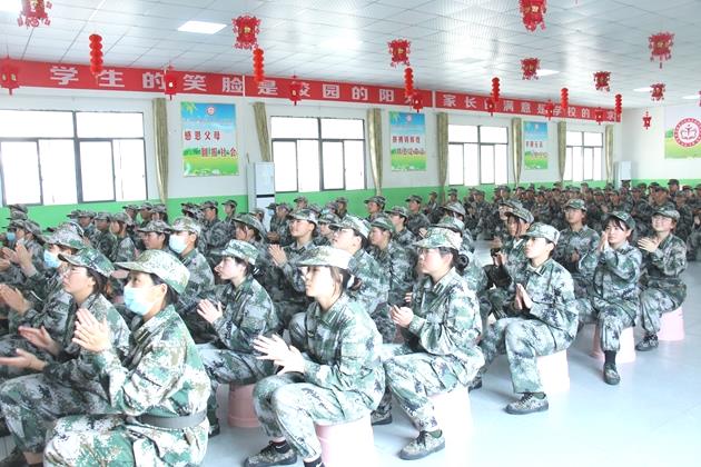 专门针对叛逆孩子的学校(父母该如何教导叛逆孩子)(图1)