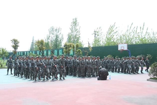 全封闭特训教育学校(全国封闭学校)(图1)